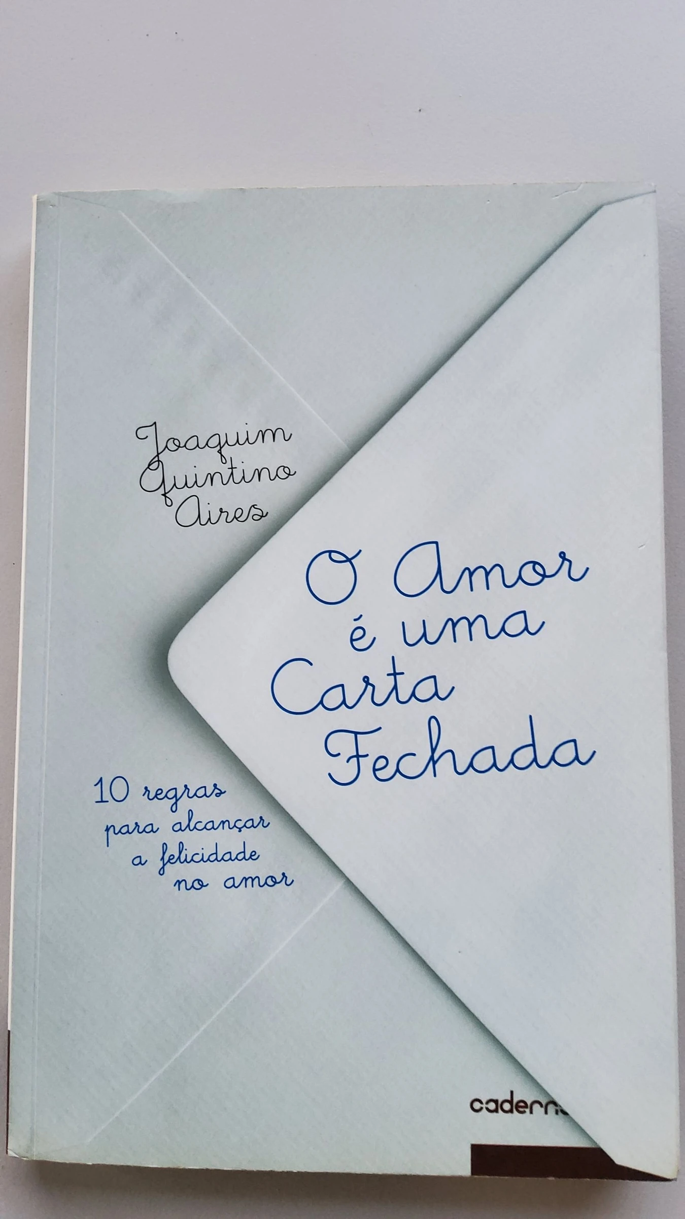 Livro - o amor é uma carta fechada